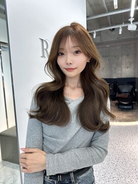 ロール 博多(Role) チェリーブラウン/ブルーブラック/ホワイトブロンド/ミニウルフ