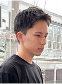 アップバングツーブロックバーバーフェードツイストメッシュ