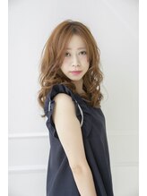 キレイになる…その為に最も重要なのは「テクスチャーメイク」。パーマの必要性を考える。