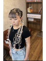 リリーアール(lily-r)&nbsp;2ブレイズ (2本のコーンロウ)