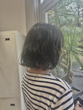 フェリアファム 北千里(FERIA fam) 縮毛矯正/北千里/ショート/ブリーチ/インナー/ボブ/髪質改善