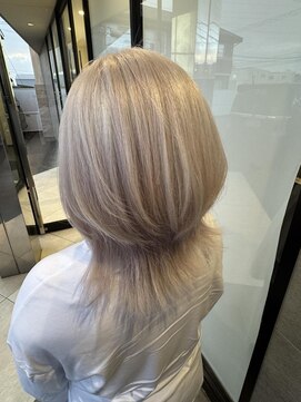 ハイトーンカラー