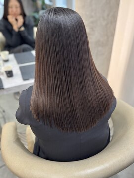 ロンドネートゥル 新潟(Lond naitre) ダークアッシュ/ミディアムレイヤーカット(新潟/万代)