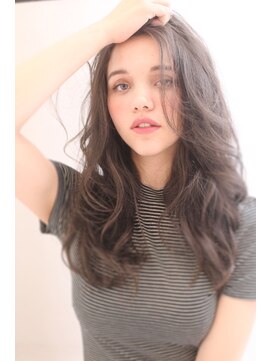 マリアバイアフロート(Maria by AFLOAT) 3Dカラージグザグバングミニマムボブノットヘア30.40代