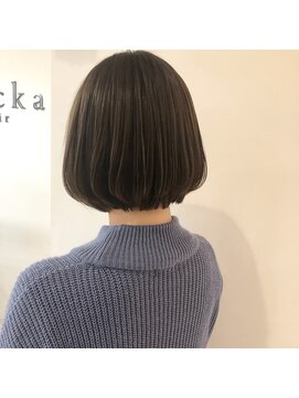 フリッカ(Flicka) モノトーンショートボブ ［Flicka仙台・宮城］