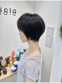 黒髪でも可愛いショート
