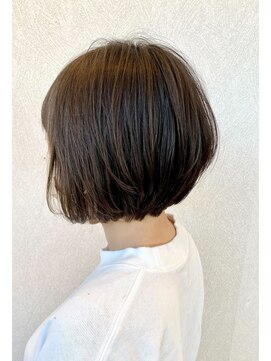 ノイ(neu) 大人かわいい前下がりボブ【静岡/髪質改善/デザインカラー】
