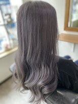 ラビス クローバー(Lovis clover)&nbsp;フェミニンロング　ダークアッシュ