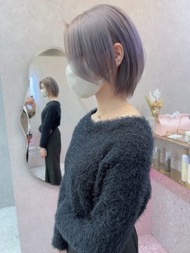 ロンド レア 天神大名店(Lond Le’a) ダブルカラー/インナーカラー/イヤリングカラー/顔まわり/ボブ