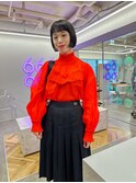 デザイナーの彼女にはリップラインの黒髪ボブ