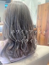 ロイ(ROI) ホワイトアッシュ×ハイライト