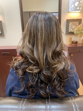 ドリーバンスアポロ 秦野 イメチェン/ロング巻き髪