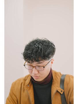 ノーナ(Nona) 【Nona 八戸ノ里】大人のショートパーマ|【メンズ/パーマ】