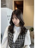 韓国ヘア　ロングヘア　巻き髪スタイル