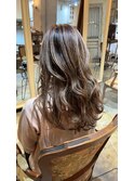 ハイライト　20代30代40代大人かわいいゆるふわ愛され髪