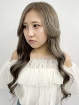 ベルグローアルファ(BELLE GROW ALPHA)&nbsp;レイヤーカット/ミルクティーグレージュ/ダブルカラー/エクステ