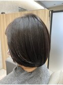 前上がりのボブ
