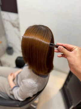 ストーリー 武蔵関店(STORY) 白髪を活かした明るい白髪染め×大人ミディアム