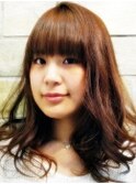 ふんわりミディアムヘアー　