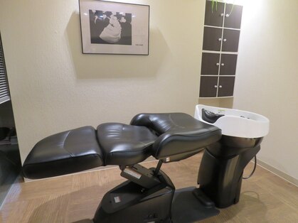 アンティ ウス エーティ(antaeus AT)の写真