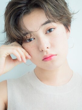 シーン バイ ラッド(SCENE by RAD) 大人おしゃれショート 360度立体的似合わせカット【梅田】