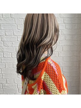 ルービック 梅田茶屋町(Rubik) beige × brown