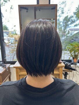 スレッド(SRED) ショートボブ