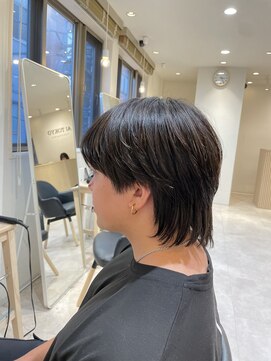 アイトーキョー 横浜(AI TOKYO) 波巻き/ハイライト/マッシュパーマ/ウルフ[横浜駅]