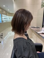 クララ ヒロシマ(CLALA Hiroshima) スタイリスト田邉 くびれ外ハネ