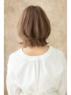 カバーヘア ブリス 上尾西口店(COVER HAIR bliss) 外国人風カーキベージュハイライトボブウルフ313Y上尾10代20代