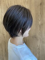 イー(E)&nbsp;ショートボブ