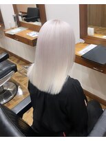 ココロヘアー マド(Cocolo hair MADO) ホワイトカラー