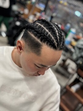 フォーコーナーズカットショップスリーセント 栄(FourCornersCutShop 3/cent) コーンロウ