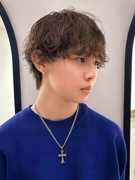 リタ(Lita) 波巻きパーマ　シャドウパーマ　ニュアンスパーマ