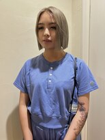 ファブ 千葉店(FaB) グレージュ×ぱつっとボブ