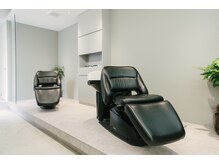 ファムス(fam.s)の雰囲気（髪質改善トリートメントやヒト幹細胞ヘッドスパでリラックス♪）