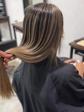 メリー オオサカ(Merly Osaka) バレイヤージュ