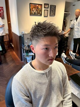 キングスマントーキョー 三鷹店(KINGSMAN TOKYO) ジェットモヒカン