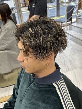 サニーサイドアップ 大宮(Sunny side up) ツイストスパイラルパーマ×ハイライト