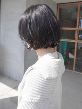 ハレ(hale) ミディアム　ボブレイヤー　顔周りカット　富山　オーガニック