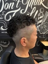 ヤマグチ トゥシェル ヘアー&メイク ヘアーアンドメイク カーリーパーマ