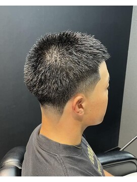 ログ(.6 ROGU) 松山メンズカット/バーバー/シェービング/フェード/メンズパーマ