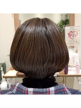 ナノハナ 鹿沼で唯一本格ヘッドスパが出来る美容室　シンプルボブ