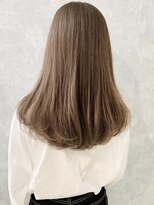 イール(iIIL) 【iIIL hair lounge】透明感ベージュくすみ感　高崎