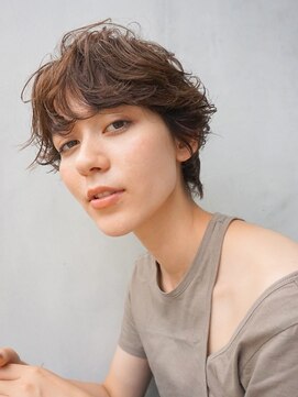 キヨイ(kiyoi) 無造作パーマショート