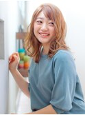 巻き髪に似合う【ラテベージュ】ゆるラフウエーブミディ_1