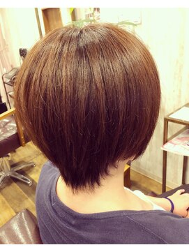 ヴィアージュ(Viage) ミニマルショート