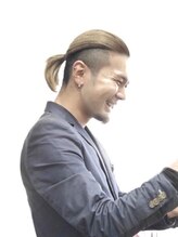 トータルビューティーオアシス(total baeuty OASIS) TOMOYA