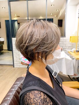 アヴァロン(AVALON) 【30代40代】絶壁解消×イルミナカラー×大人ショート永田カズヤ