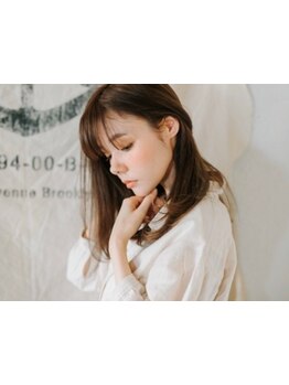 ストレートにしたいけど髪のダメージが気になる方におすすめ♪ダメージを最小限に抑えながら行います♪